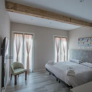 Lanterna Room&breakfast , Carpi Italia